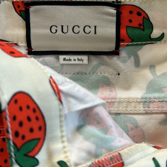 NWT Gucci Strawberry Print Skinny Leg Jeans - Picture 6 of 15